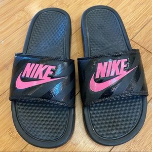 Like New Nike Slides Black Striped & Pink - 8
